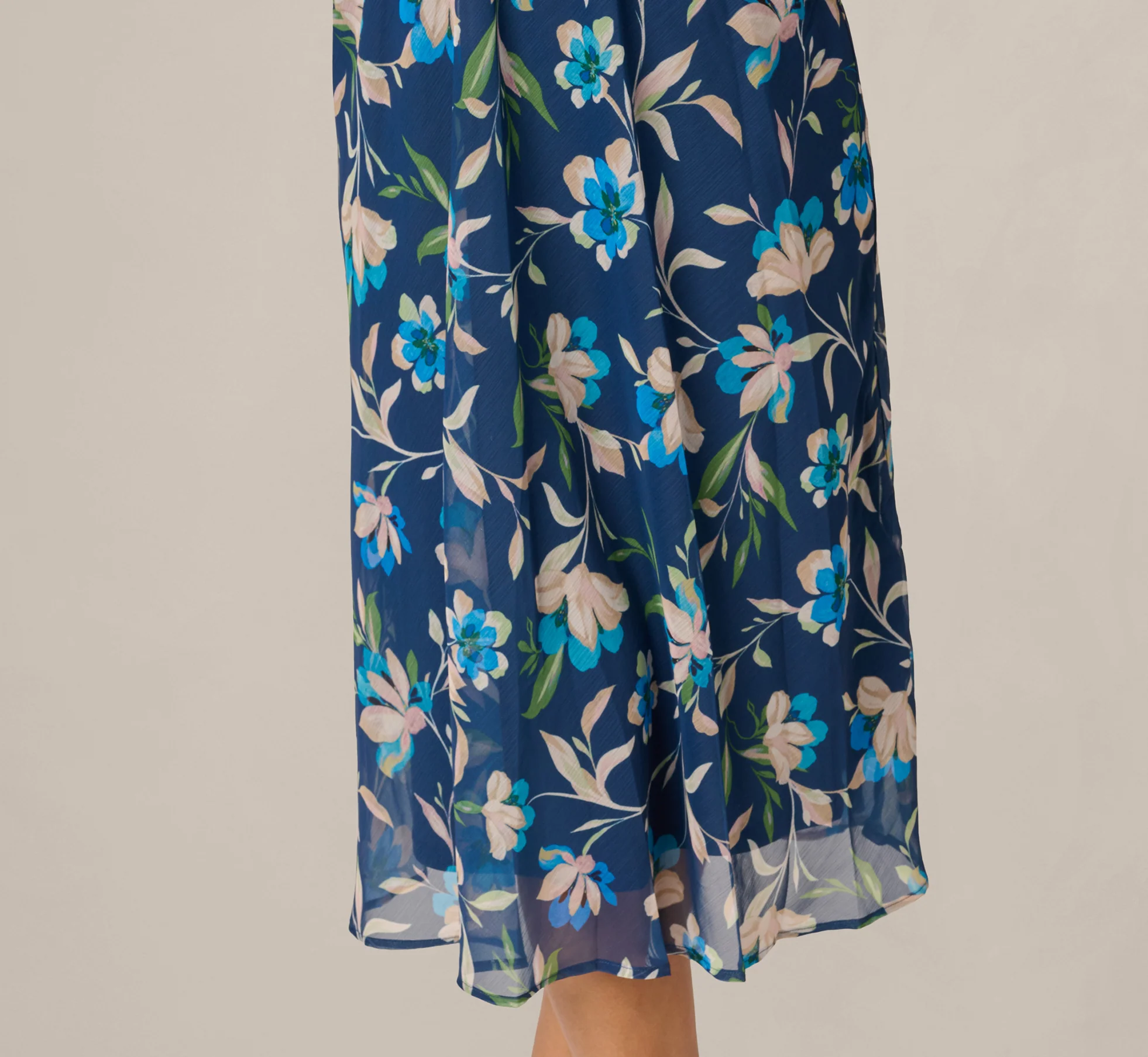 Floral Crinkle Chiffon Halter Midi Dress In Navy Multi - Image 3