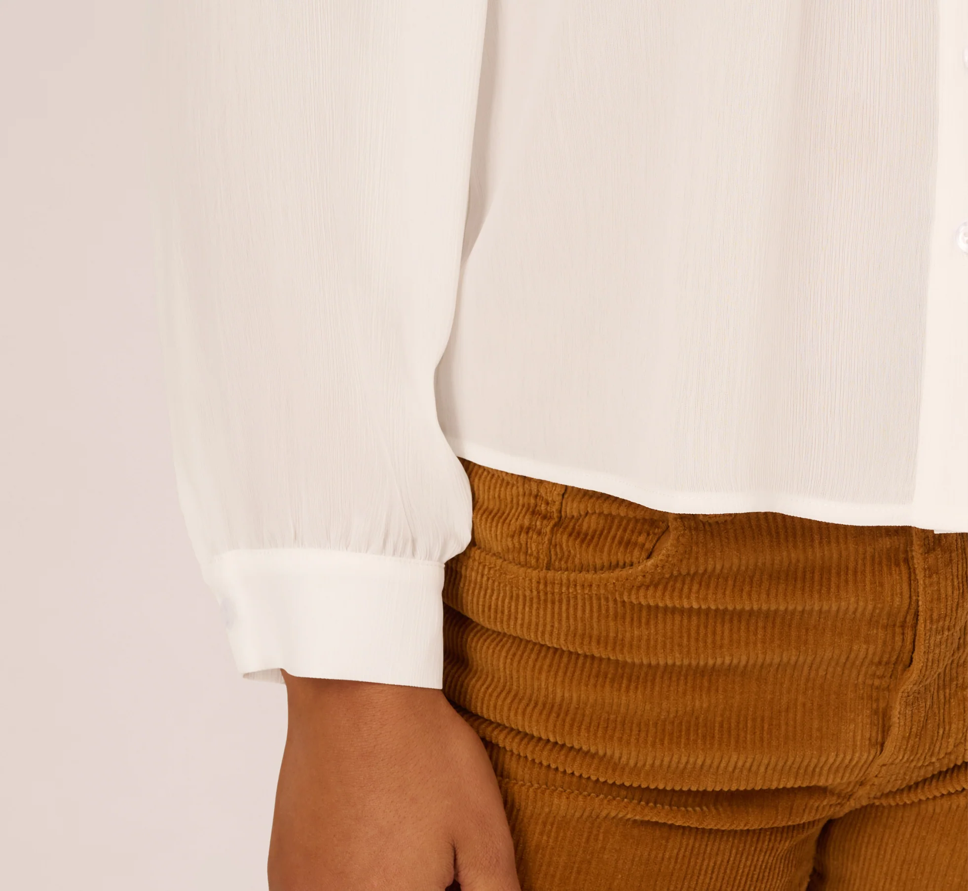 Long Sleeve Semisheer Floral Collar Blouse In Ivory - Image 5