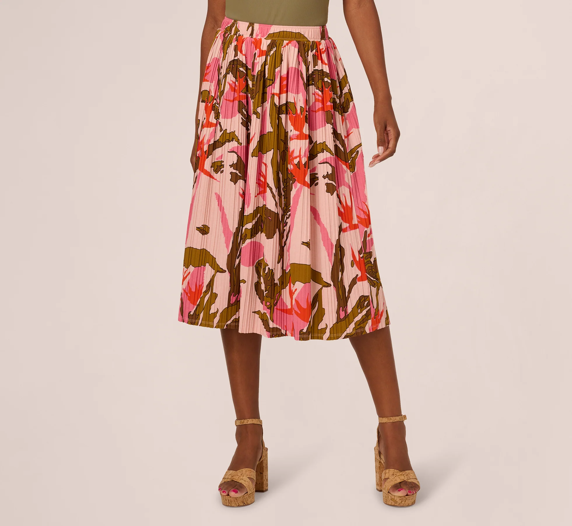 Micropleated Printed A Line Midi Skirt In Pale Mauve Botanic Flora - Image 2