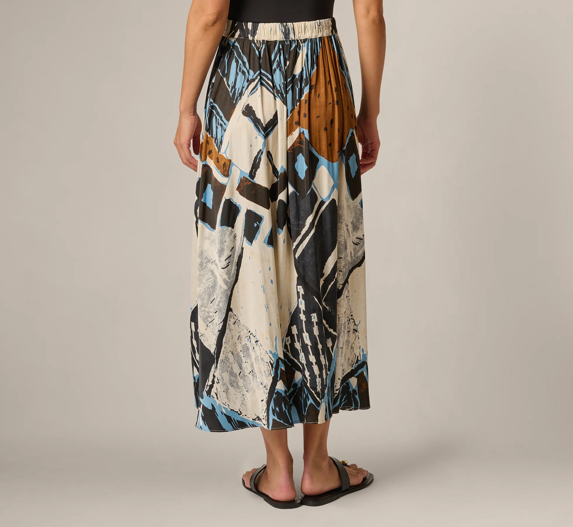 Printed Side Slit A Line Midi Skirt In Blue Diamond Tiki - Image 5