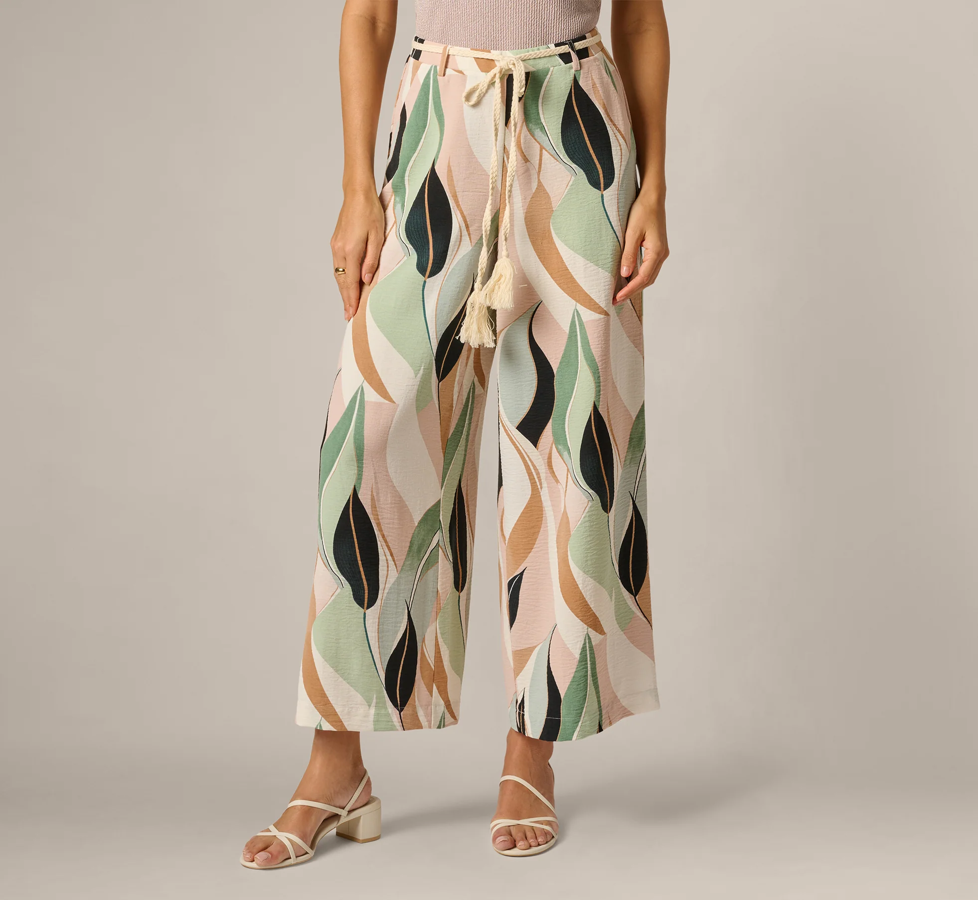 Rope Belt Floral Printed Wide Leg Pant In Seafoam Flowing Leaf - Image 2