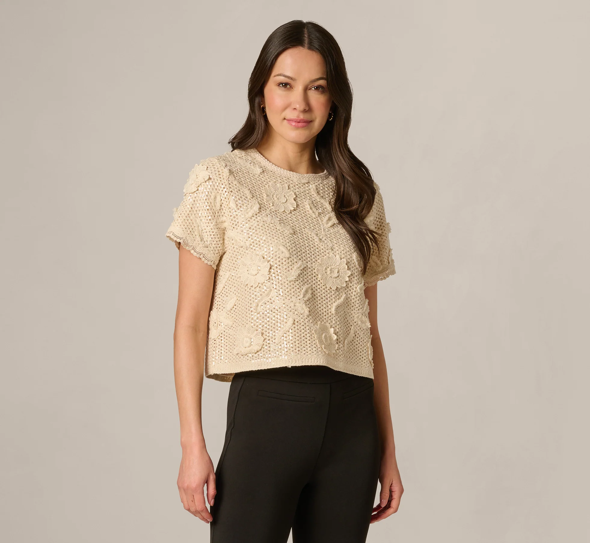 Short Sleeve Floral Sequin Crochet Top In Seedpearl - Image 4