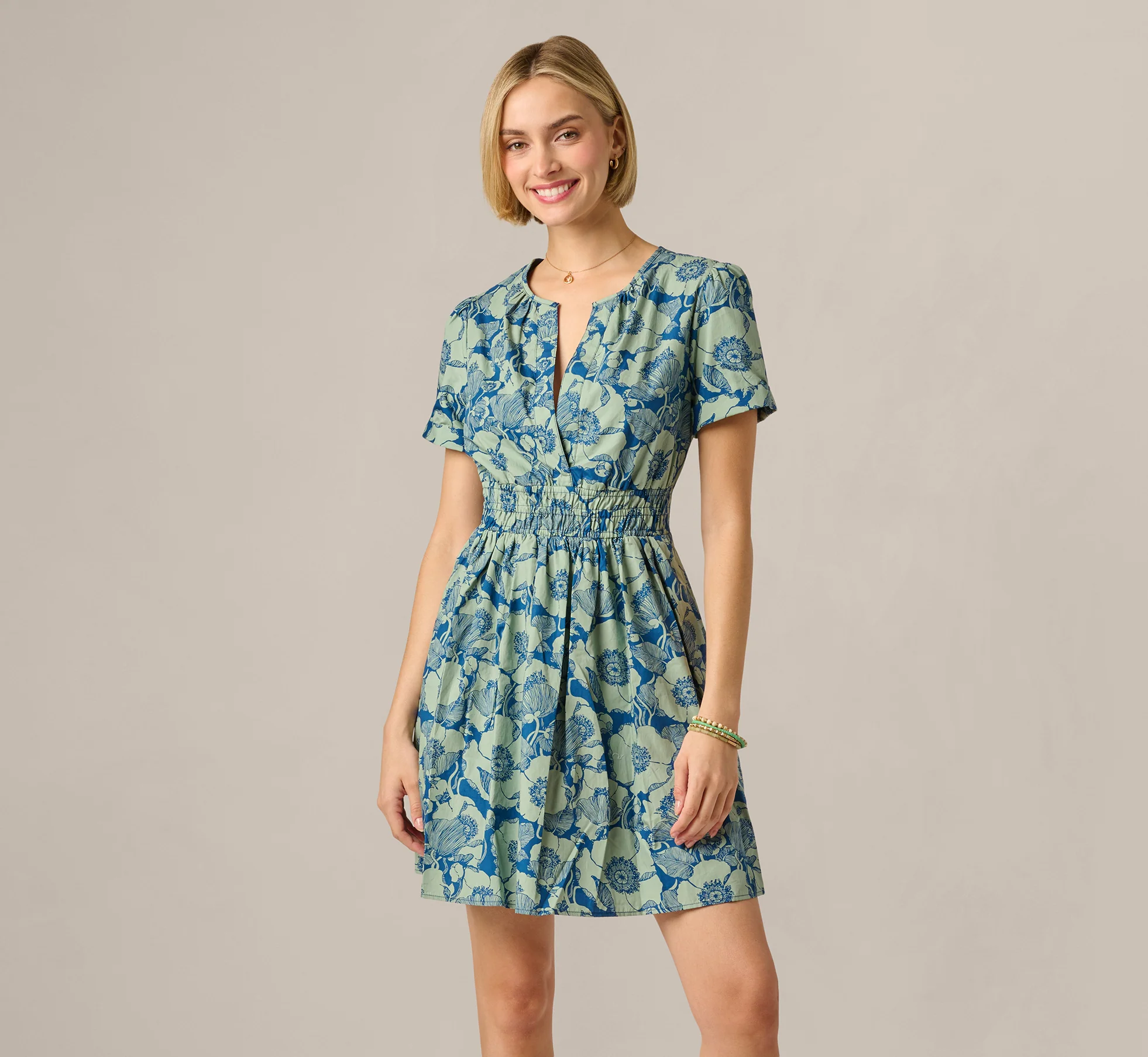 Short Sleeve Printed Cotton Sophia Dress In Navy Sage - Image 2